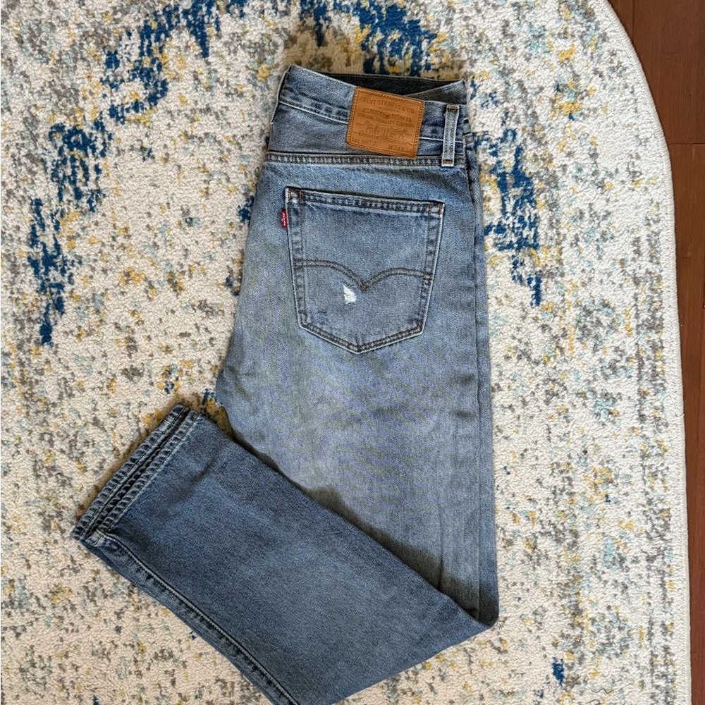 Levi's Men's Light Blue Straight Jeans